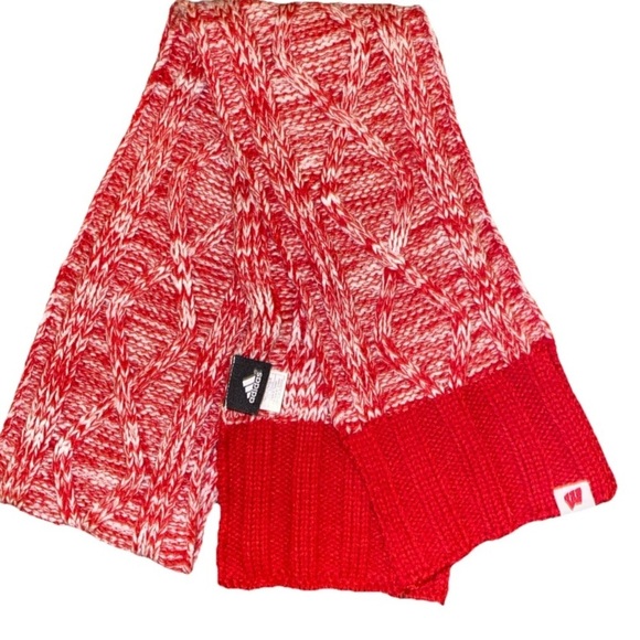 University of Wisconsin x Adidas Cable Knit Red White Mittens & Scarf Set Badger - Picture 6 of 8
